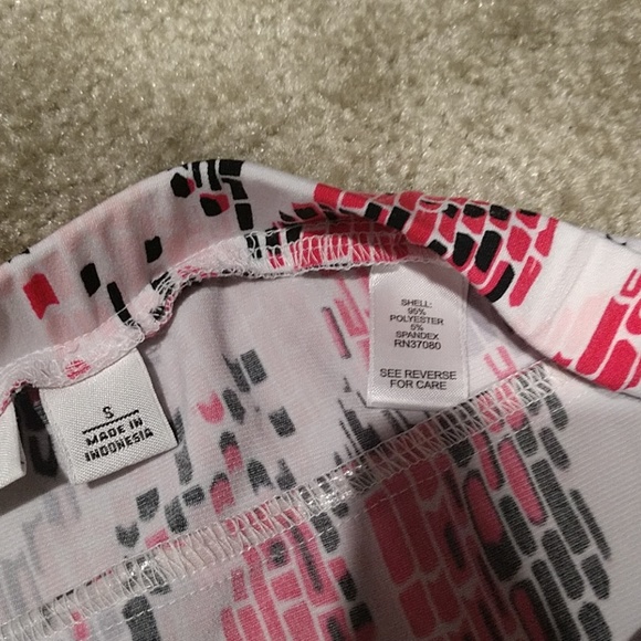 Patterned Skirt - Picture 3 of 4